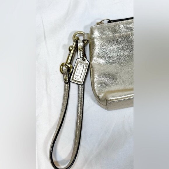 Coach Metallic Gold Leather Wristlet Clutch - Picture 2 of 7